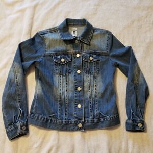 Girls Gap Stretch Blue Jean Denim Trucker Jacket Distressed Size XSmall Buttonup